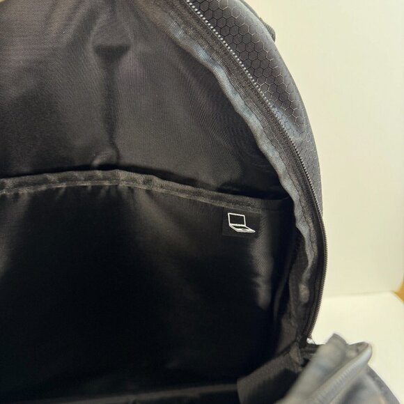 Reebok Black Lillian Backpack With Laptop Compartment Bungee Shoulder Straps - Picture 15 of 16